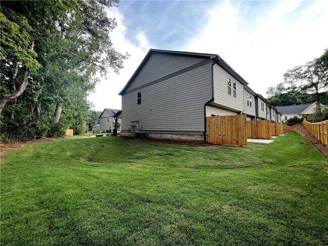 Photo - 500 Rockfern Ct