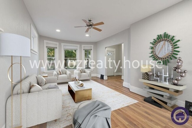 Photo - 740 Parker Ave