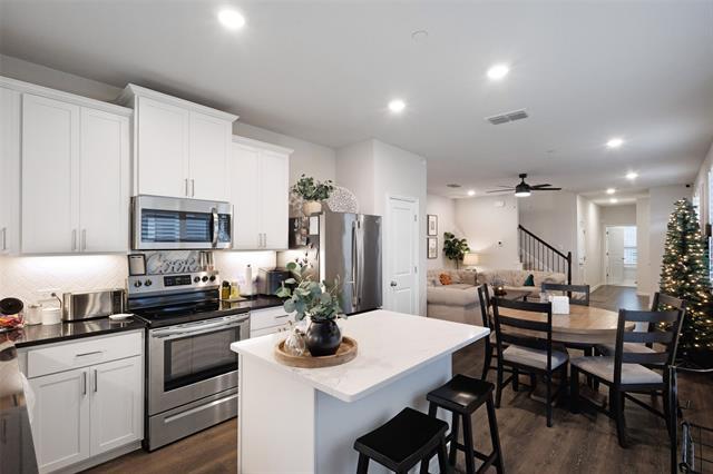 Photo - 1280 Lamar Dr