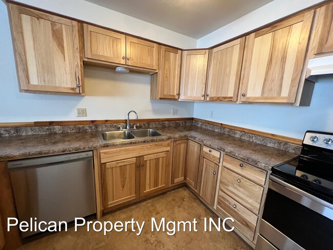2111 Van Camp St