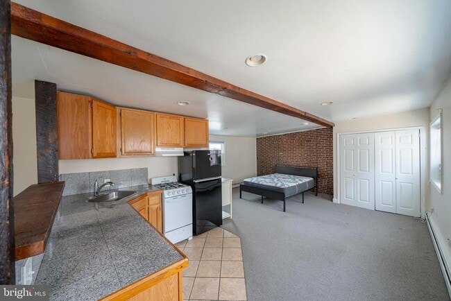 Photo - 116 E Gay St Unit 3