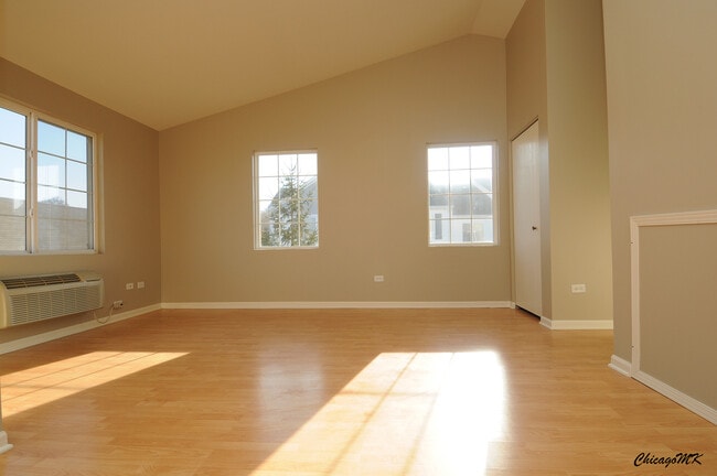 Photo - 1917 Silverstone Dr Unit 1917