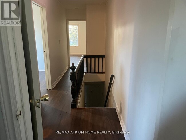 Photo - 19 Laughton Ave