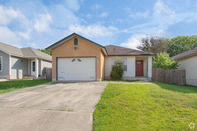 Building Photo - One story Rental Home in NE San Antonio!!!...