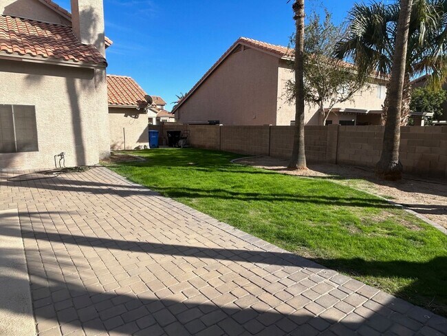 Photo - 16808 S 35th St