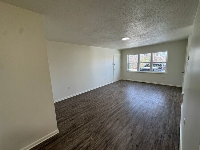 Photo - Towneview Estate Unit 01