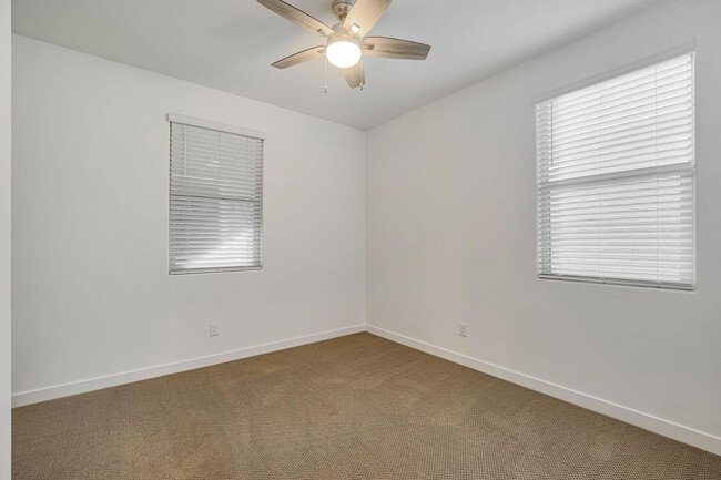 Photo - 12881 N 145th Dr