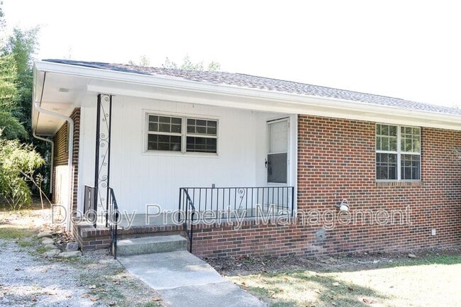 Building Photo - 183 Colony Cir