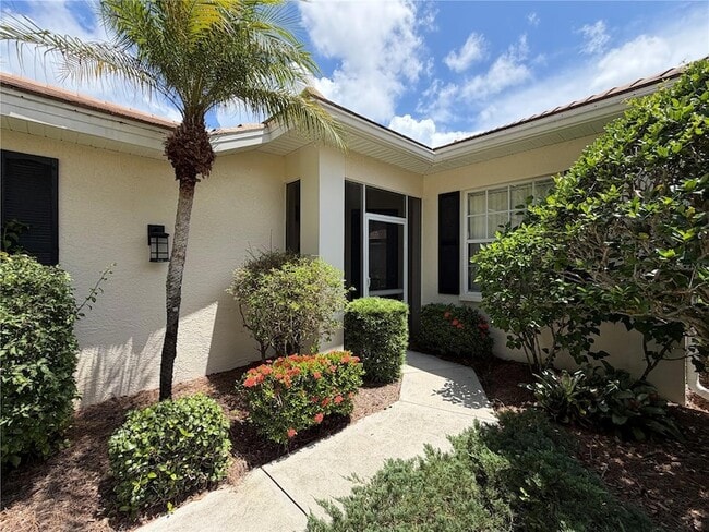 Photo - 880 Chalmers Dr