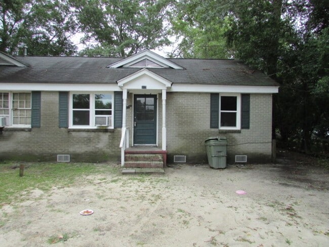 Building Photo - Close to Downtown Sumter Rental