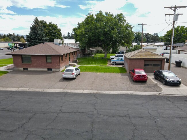 Photo - Overland Office
