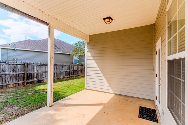 Photo - 8395 Ivy Mill Way