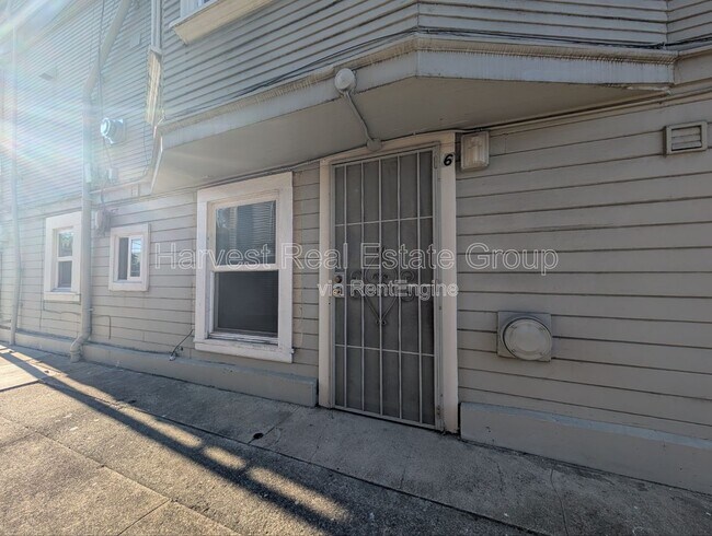 Photo - 2151 Lincoln Ave Unidad 6