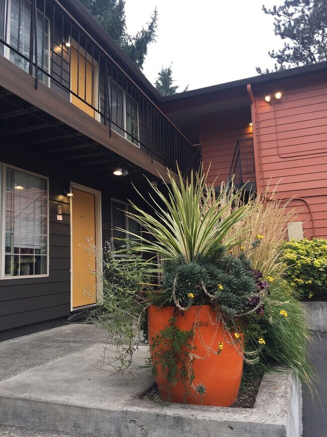 731 SE 29th Ave Unit 731
