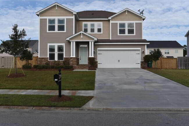 Photo - 179 Byron Dr