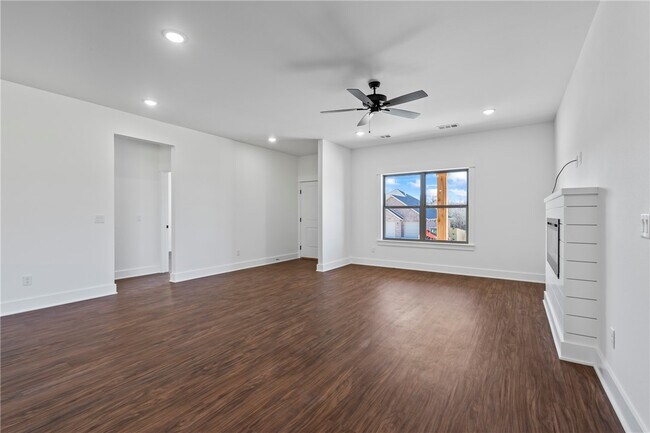 Photo - 90 Watson Ln