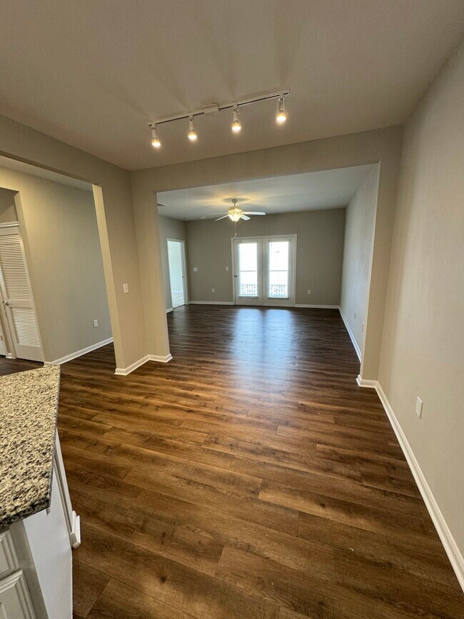 Photo - 315 Willow Grv Wy Unit 2102