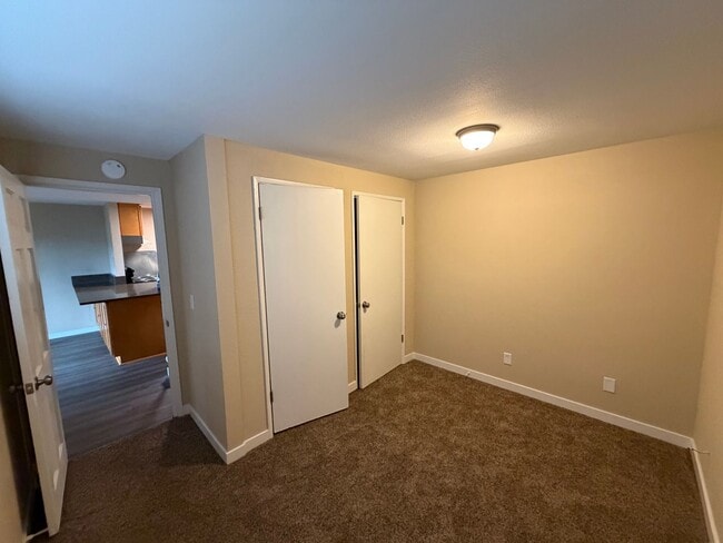 Photo - Sunnyside Duplex Unit 4890