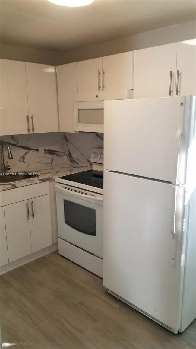 Photo - 19195 SW 354th St Unidad 0