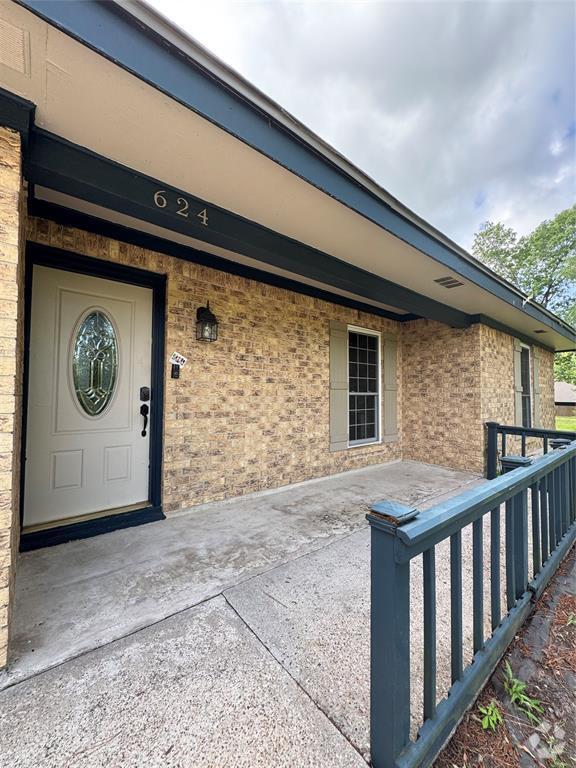 Building Photo - 624 Morrison Dr Rental