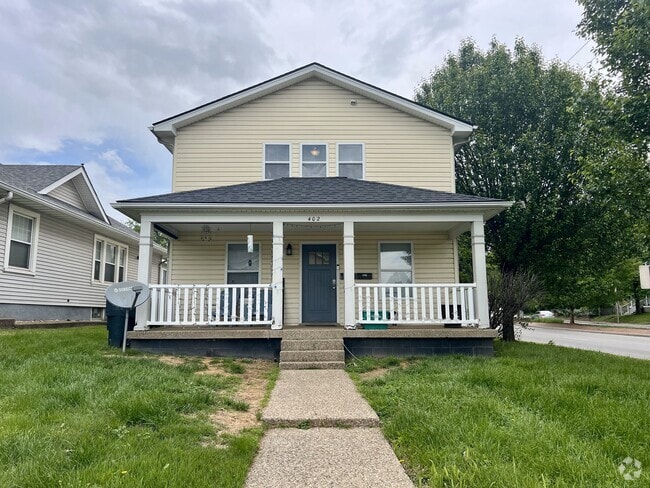 Building Photo - 402 Woodrow Ave Rental