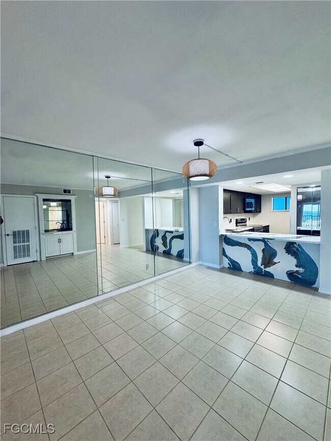 Photo - 2711 First St Unit 102