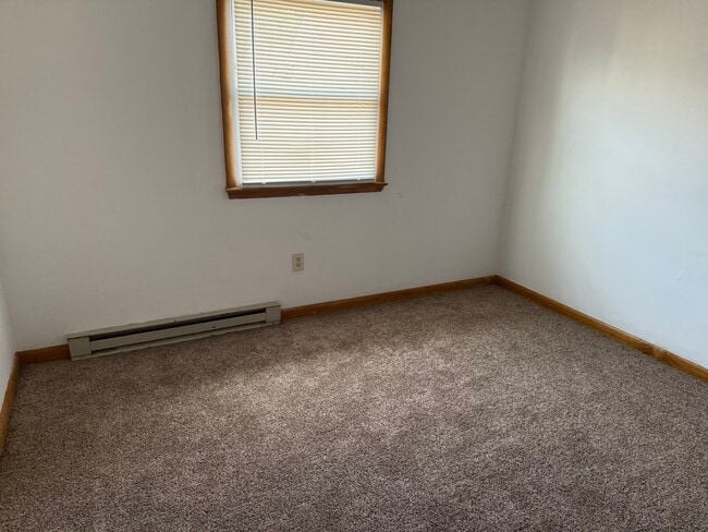 Dormitorio #2 - 93 Burt Ave Unidad 93 Burt Avenue Apt B