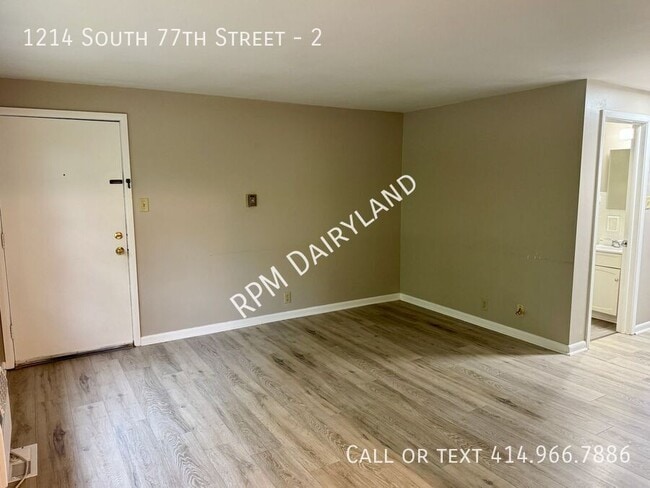Photo - 1214 S 77th St Unit 2