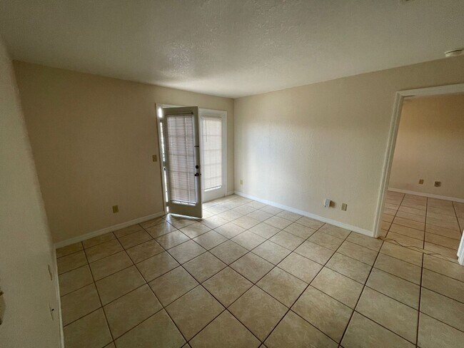 Photo - 2550 N Alafaya Trail Unit 10102