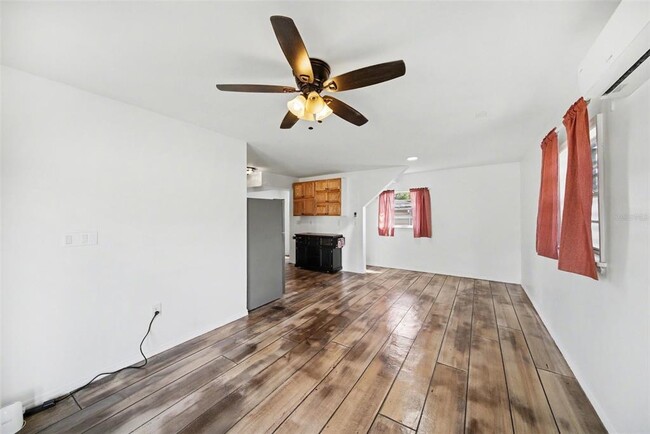 Photo - 38250 13th Ave