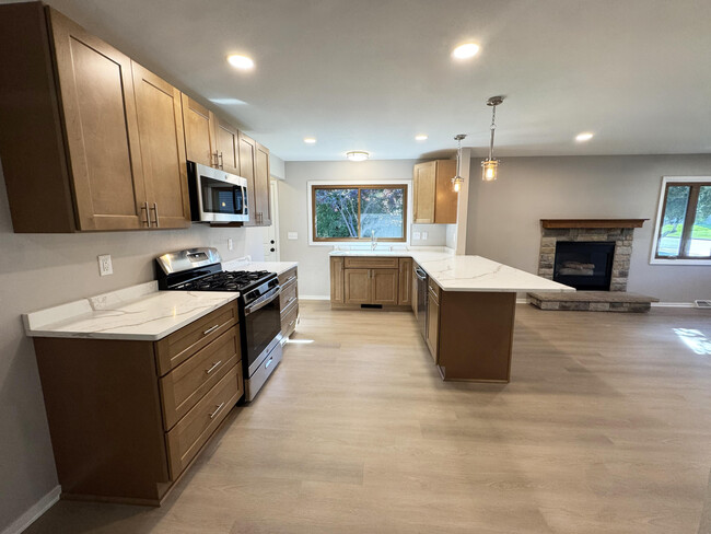 Photo - 1614 Stardust Dr
