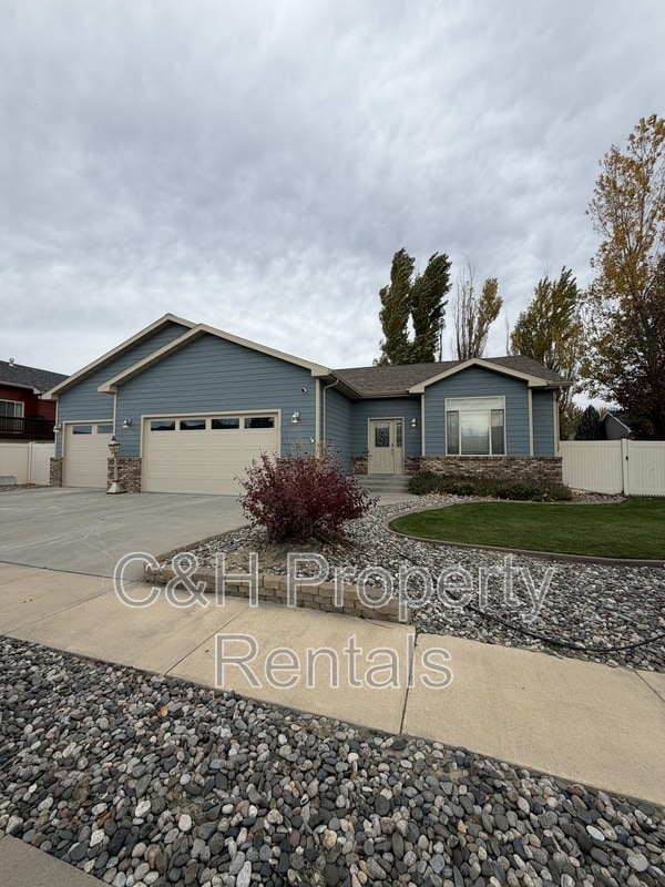 Photo - 5421 Spring Stone Ave