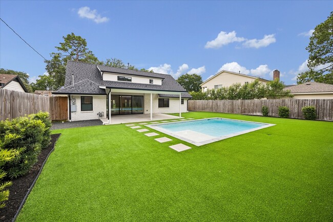 Photo - 12510 Mooreknoll Ln