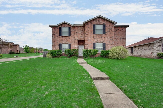 Photo - 2909 Goldenrod Dr