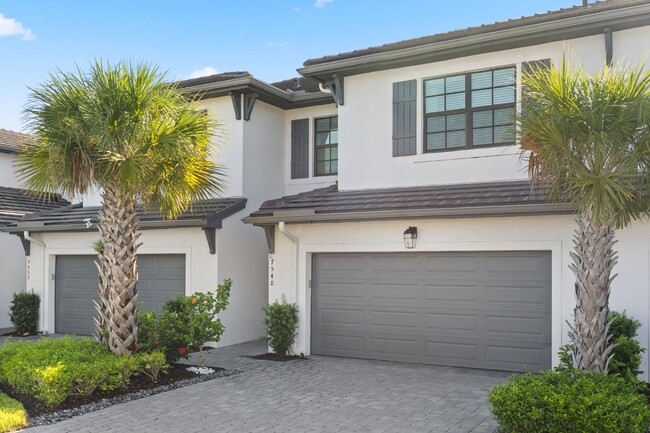 Vanderbilt Reserve Townhouse - Vanderbilt Reserve Townhouse