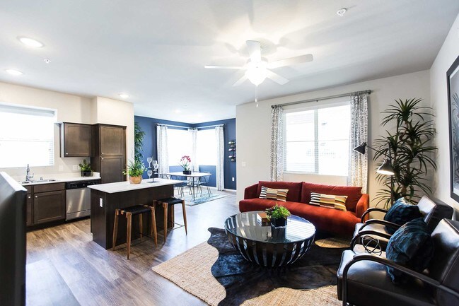 SOLANA APARTMENT HOMES