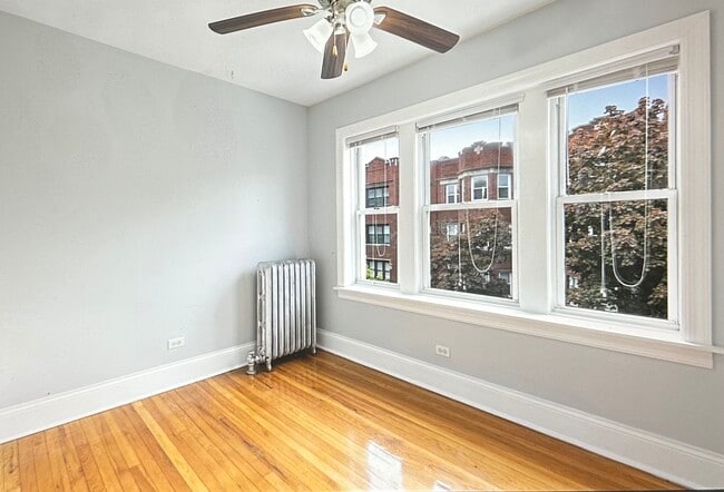Photo - 7742 N Ashland Ave