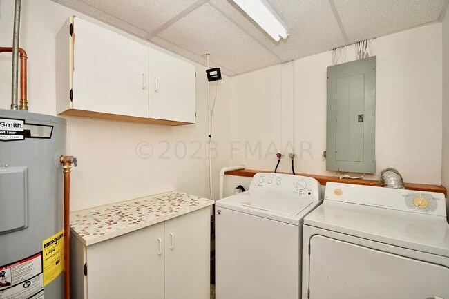 Photo - 3103 Covent Garden St S