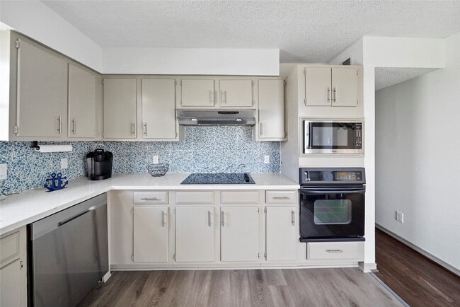 Photo - 4126 San Jacinto Dr