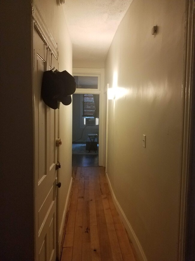 Photo - 1918 Mount Royal Ter Unit 3