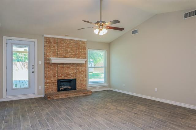 Photo - 142 Elmridge Cir