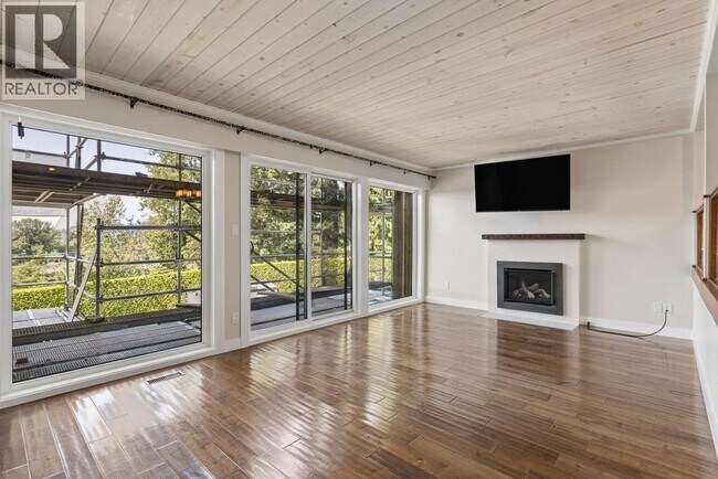 1056 Lillooet Rd