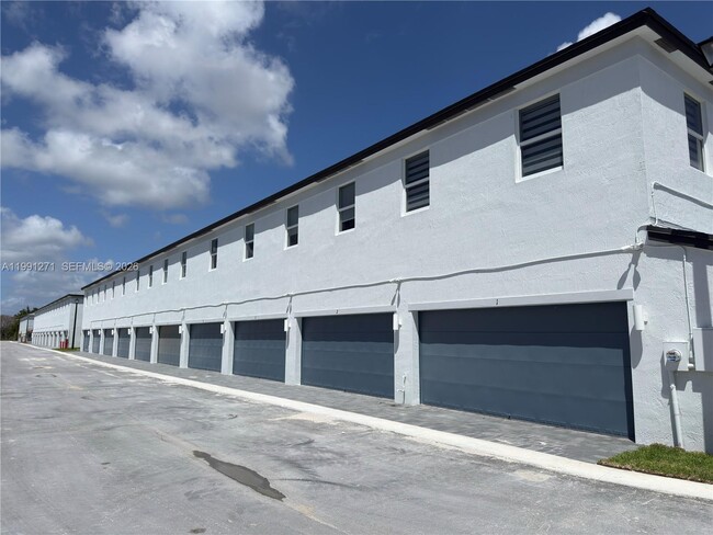 Photo - 12426 SW 248th St