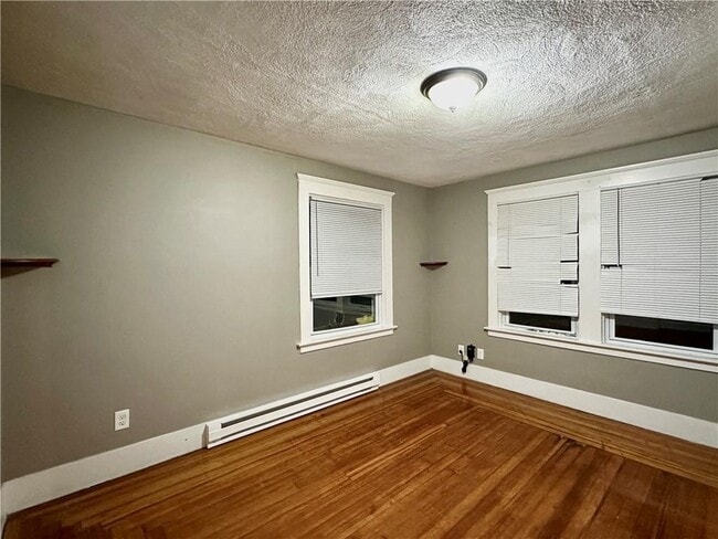 Photo - 10 Lachance St