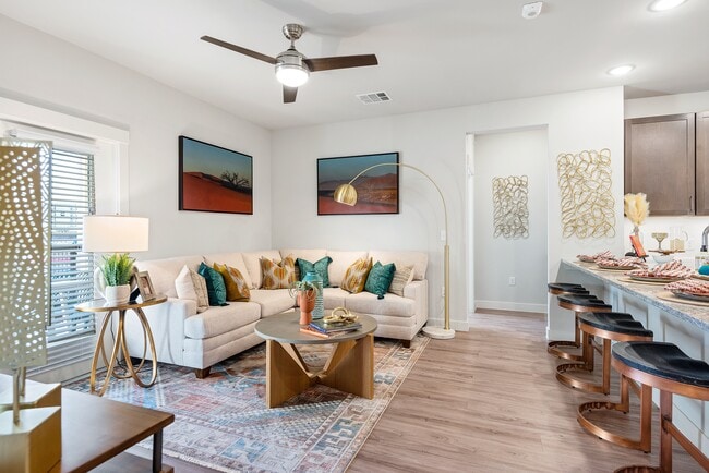 Building Photo - Ironridge at Hill Country Village Rental