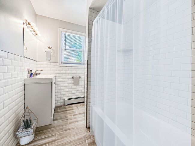 Photo - Greenwood Gardens