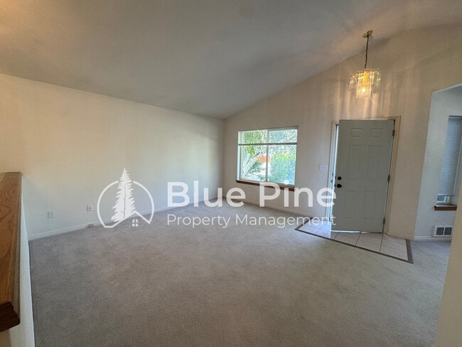 Photo - 3705 Spring Creek Dr