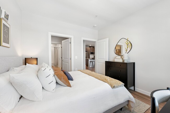 Alta NOVA Apartments & Townhomes