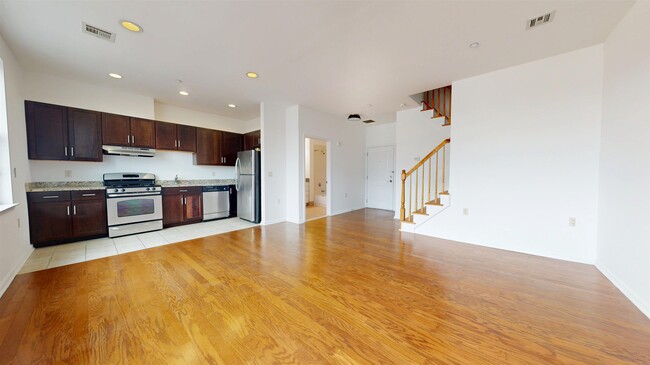 Photo - 1209 Summit Ave Condo Unit 423