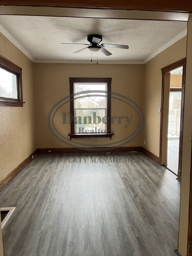 Photo - 2416 Lawton Ave